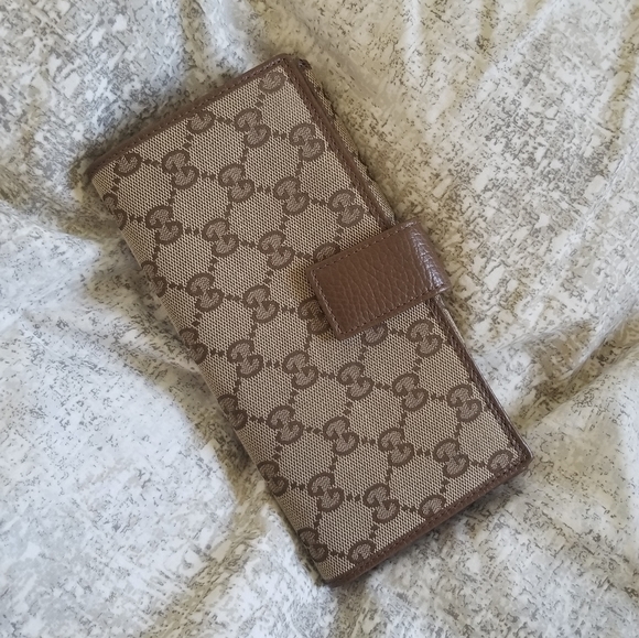 Gucci wallet